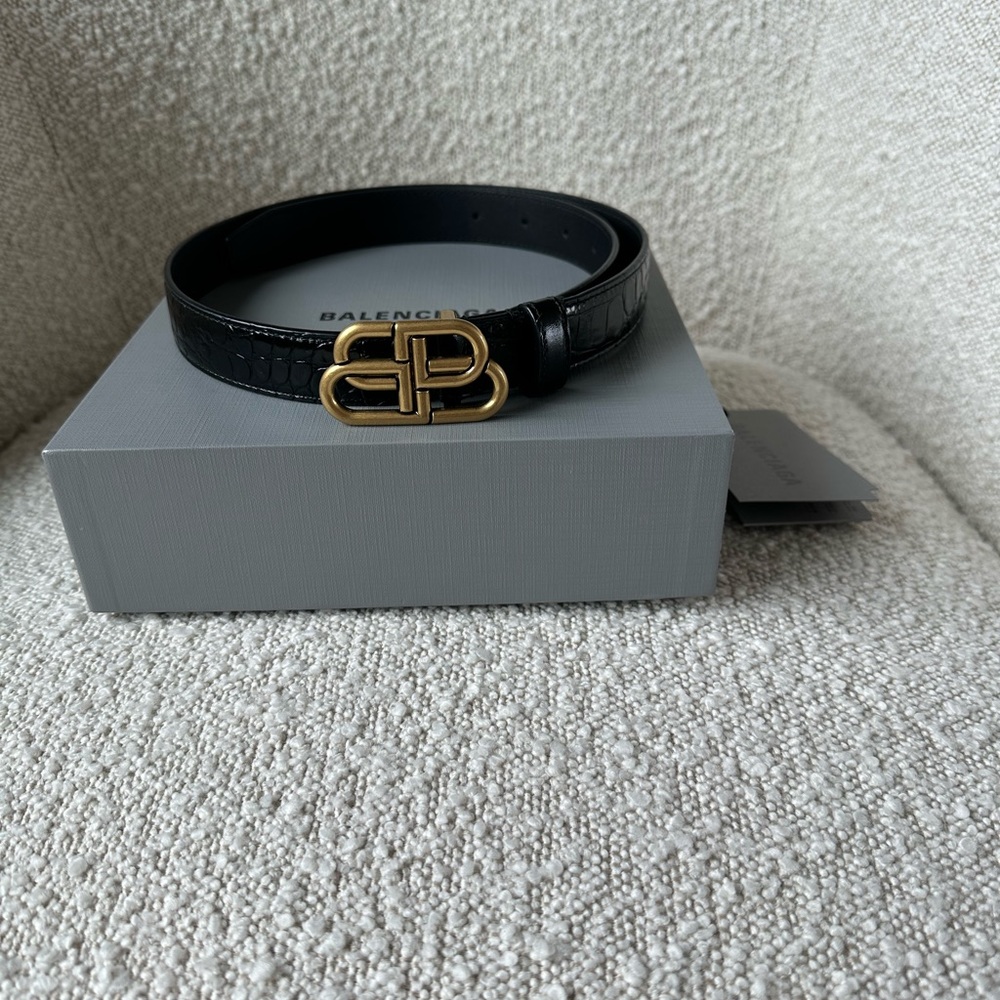 Balenciaga belt